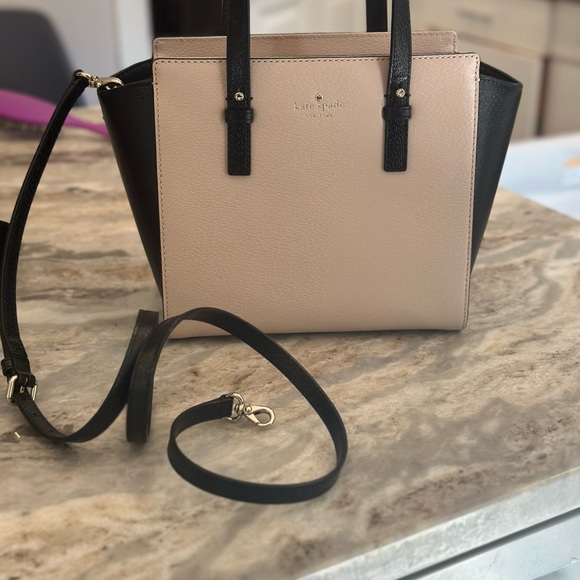 BRAND new Kate Spade ♠️ Hayden bag - Picture 3 of 6